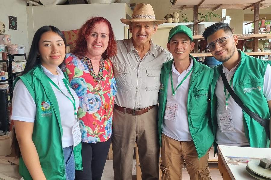 Imagen2-noticia-Estudiantes-de-La-IBERO-participaron-en-macroproyecto-en-Guadalajara-México
