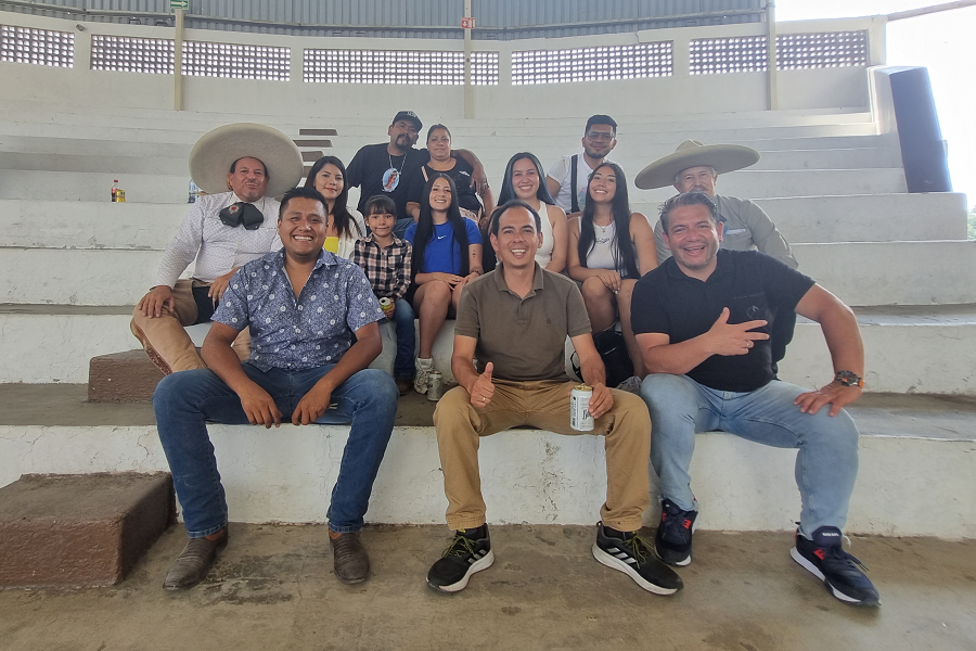 Imagen4-noticia-Estudiantes-de-La-IBERO-participaron-en-macroproyecto-en-Guadalajara-México