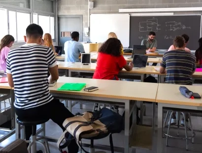 Maestría en educación virtual Colombia universidad privada 
