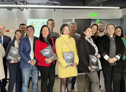 Visita de pares academicos del Ministerio de Educacion 1
